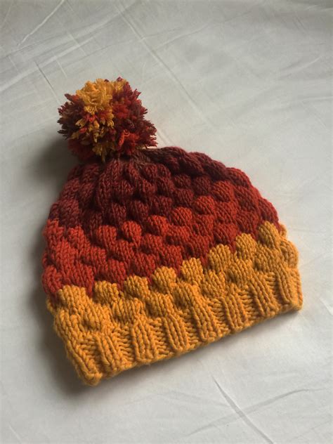 A Bubble Beanie Hat Inspired By Autumn Leaves My First Fo Rknitting