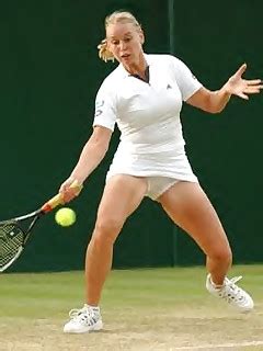 Real Voyeur Pictures Of Nude Female Tennis Player Toys And Fists