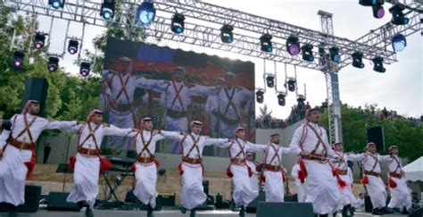 On this occasion someone is showing his love for the country in some way. Gallery | Jordan Times