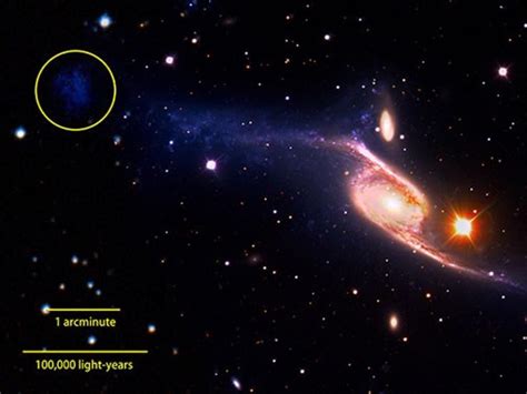 La combinación de varias fotografías de perfil de la galaxia espiral barrada ngc 4183 facilitó a los astrónomos la primera impresión visual completa y detallada de este objeto celeste conocido y. Galaxia Espiral Barrada 2608 - Ngc 1672 Wikipedia La ...