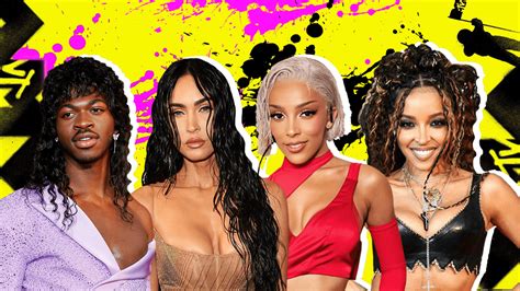 every jaw dropping hairstyle from the 2021 mtv vmas the tease