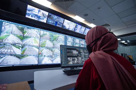 Security Command Center MRT Jakarta Pengawasan Untuk Keamanan