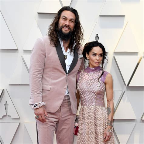 Zoe has since followed in her parent's footsteps and has established herself as both. Jason Momoa's Old Photos with Short Hair Does the Rounds ...