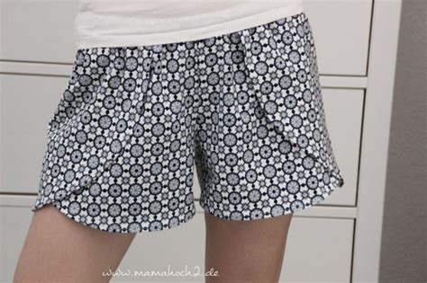 Die kurze hose ist für babys, kleinkinder und sogar teenager ein tolles nähprojekt! Nähwerke aus dem Juli ⋆ Mamahoch2 | Kurze hose ...