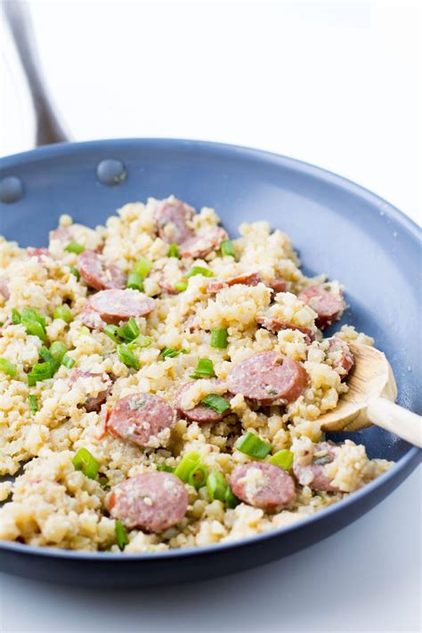 Just 20 minutes and 8 ingredients required. Cheesy Cauliflower Rice Skillet - Dan330