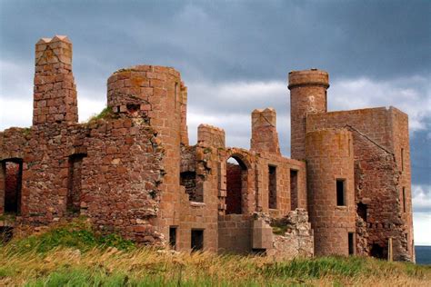 Exploring New Slains Castle Ruins In Scotland Smithsonian Photo