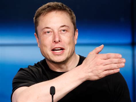 Elon Musk Deletes Tesla Spacex Facebook Pages Business Insider