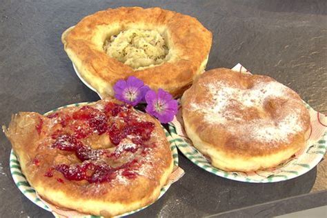 We did not find results for: Flaumige Bauernkrapfen - ORF Salzburg - Fernsehen