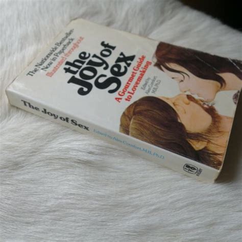 the joy of sex alex comfort 1975 illustrated sex manual vtg sex book adult naked ebay