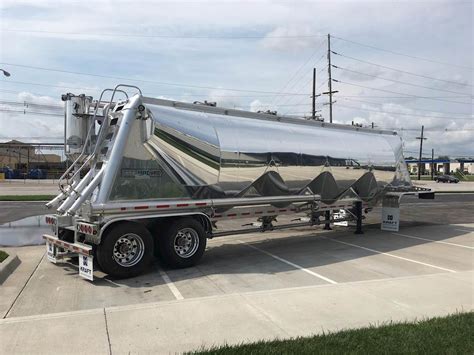 2020 Mac Trailer 1650 Dry Bulk Vacuum Trailer Dry Bulk Pneumatic Tank