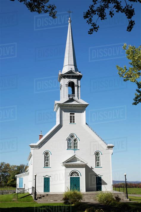 White Church With Steeple Kingscroft Quebec Canada Stock Photo
