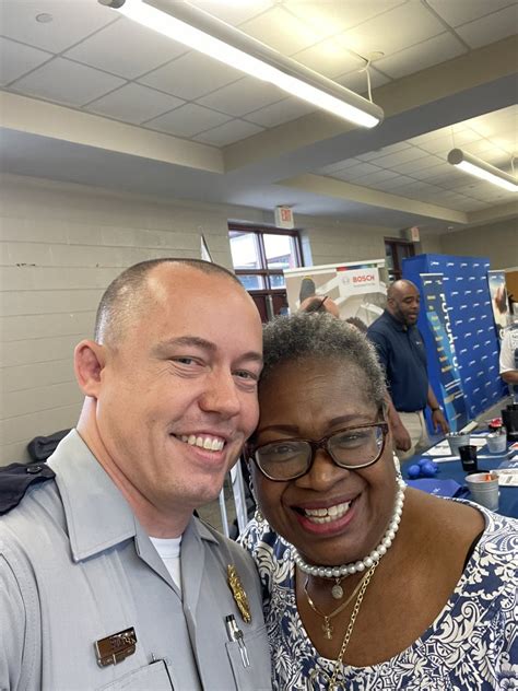 trooper brandon schp on twitter well you never know who you will run into at community events