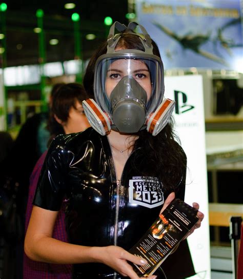 Pin By Gasmask Caps On 3m Respirator Gas Mask Girl Mask Girl Gas Mask