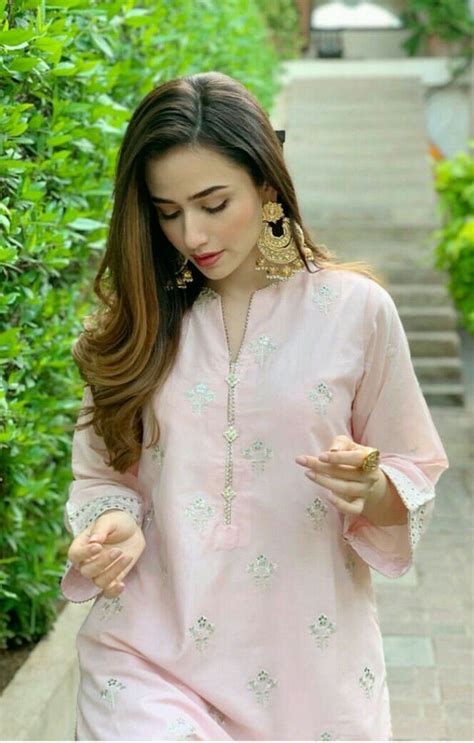 Pin By M S Riaz On Sana Javed Stylish Dresses For Girls Designer