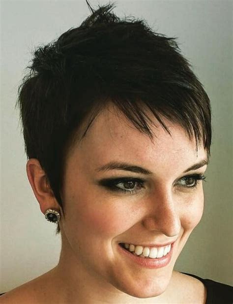 60 Cute Short Pixie Haircuts Femininity And Practicality Edgy Short Hair Prom Hairstyles For
