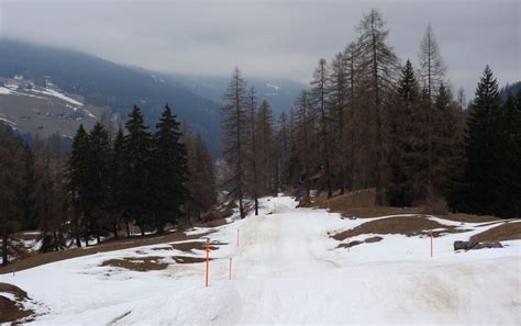 Pisten im skigebiet arosa lenzerheide, abfahrten, leicht, mittel, schwer, beschneiung, talabfahrt, lage der abfahrten, längste abfahrt, schwerste abfahrt, pistentipps. Lenzerheide-Arosa Skigebiet