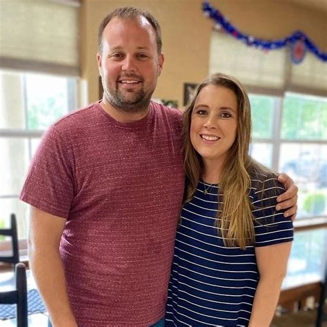 Anna And Josh Duggars Daughter Mackynzie Spotted In Rare Photo Amid