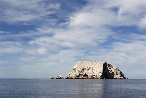 Visita Isla El Farallón Es La Segunda Roca Marina Más Grande De Mundo