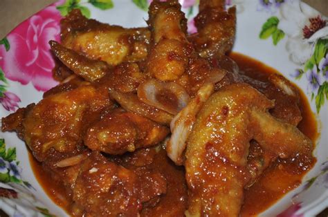 Rasa ayam yang lembut kenyal sangat menepati citarasa orang malaysia. CORAT-CORET BUDAK BOYAN: AYAM MASAK MERAH MADU