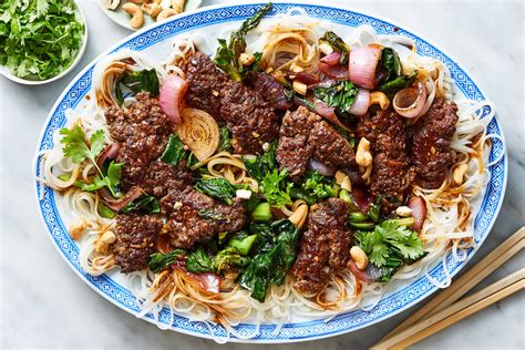 This delicious meal is done in under 20 minutes! Mongolian Noodles Recipes With Ground Beef - Korean Ground ...