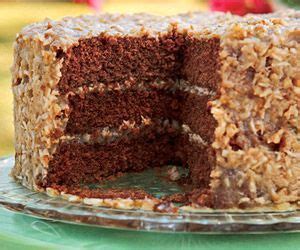 1.6m likes · 33,115 talking about this. Trisha Yearwood's German Chocolate Cake with Coconut Frosting | Bakers german chocolate cake ...