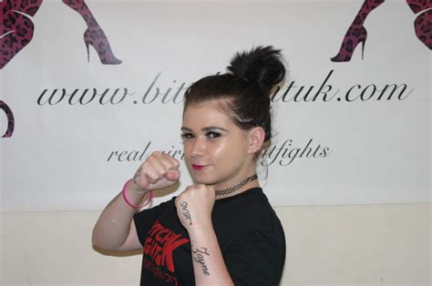 bitch fight blog sassy sienna vs foxy roxy the rematch