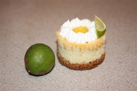 Julie Bakes Key Lime Pie Cupcakes