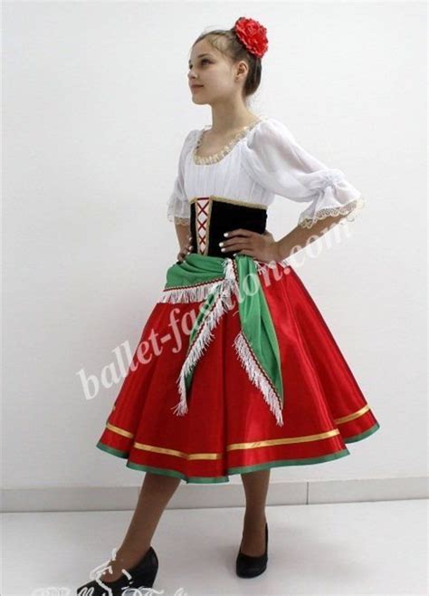 Traditional Italian Clothing For Women