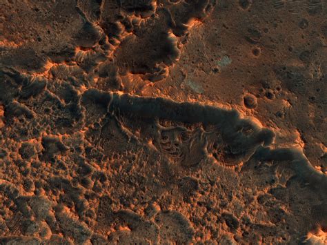 The Changing Surface Of Mars Hirise Commonly Takes Images Flickr