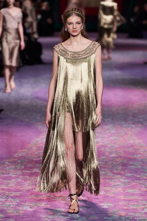 克里斯汀·迪奥 Christian Dior 2020春夏高级定制秀 Couture Spring 2020 天天时装 口袋里的时尚指南