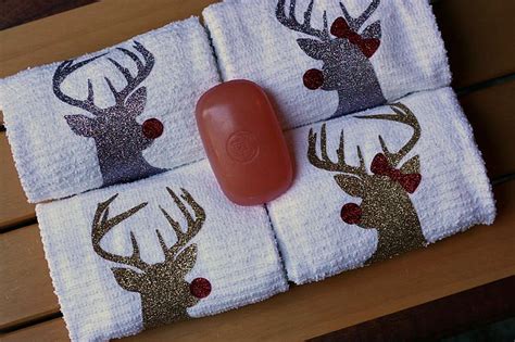 How many of the smaller ones do i need for baby. Handmade Hostess Christmas Gift Idea- Mr. and Mrs. Rudolph ...