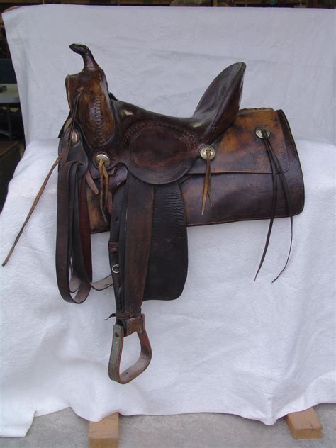 Vintage Western Saddle
