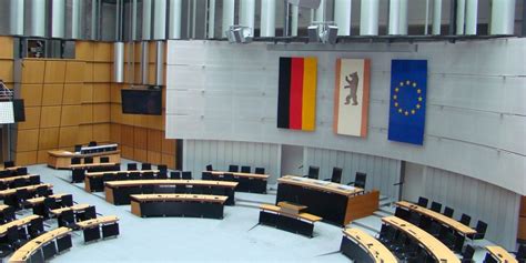 Berichte der bundesregierung bericht der bundesregierung über die gesetzliche 742/20; „Corona-Folgen bekämpfen, Wohlstand sichern ...