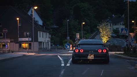 Iphone wallpapers for iphone 12, iphone 11 tuner cars. Free download Nissan Skyline Nissan Skyline R32 Nissan GT ...
