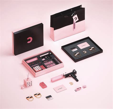 Official blackpink official light stick ver.2 limited edition will be i love it i never had a lightstick but now i have it and is the best experience thanks thank you so much for. YG Entertainment Designer Revealed An Alternate Version Of BLACKPINK's Lightstick - K-Luv