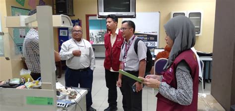 4.0 fungsi khusus jawatankuasa 4.1 menyelesaikan isu: Tinjauan Tahap Keselamatan Dan Kesihatan Pekerjaan (Walk ...