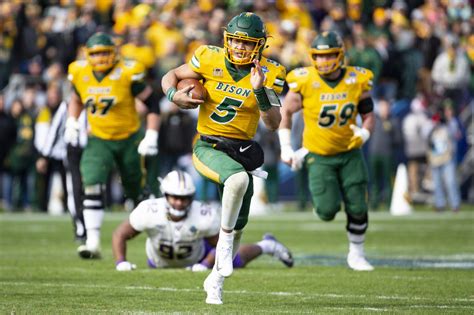 Apr 15, 2021 · bucky brooks 2021 nfl mock draft 3.0: NFL Draft: Trey Lance is the Ultimate Quarterback Wild ...