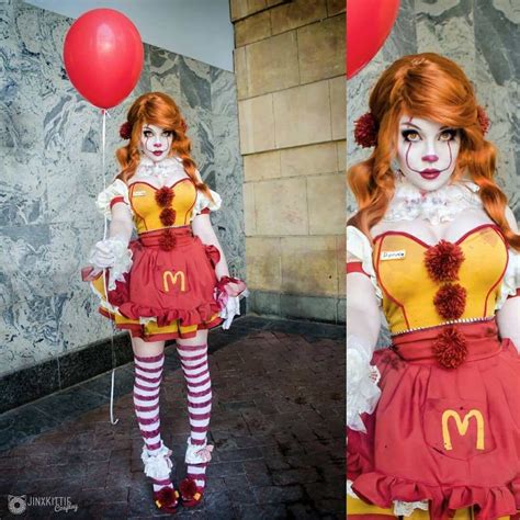 Creepy Cool Female Pennywise The Clown Cosplay Mashes Up Ronald
