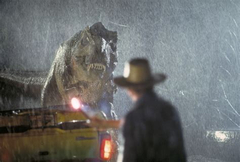What Jurassic Park Got Wrong With The T Rex And Raptors According To A Dinosaur Expert