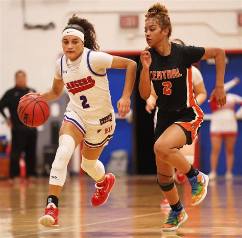 Division I Central Too Much For East Union In D Iii Norcal Game