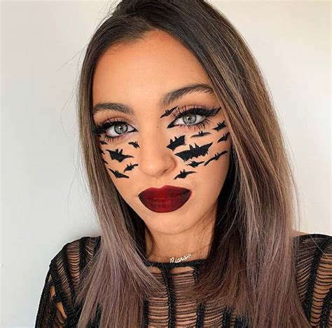 21 Bat Makeup Ideas For Halloween 2020 Stayglam