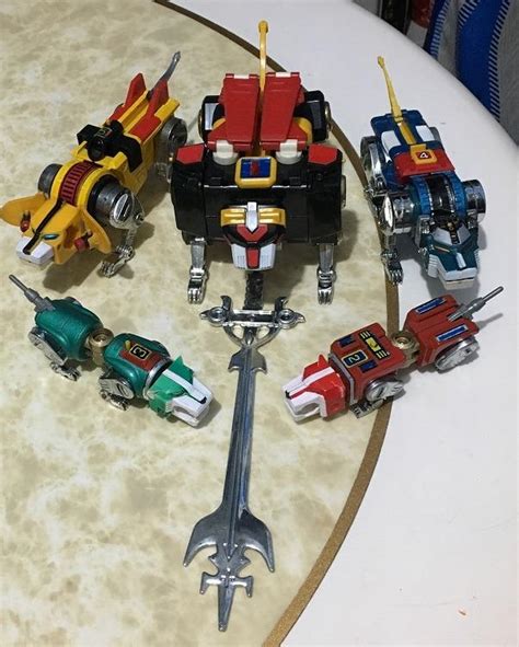 Voltron Daimos Voltes V Robot Hobbies And Toys Toys And Games On Carousell