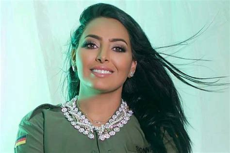 شاهد الحلقة 20 كان في كل زمان مسلسل دراما كويتي 2017 جودة hd. فيديو فاطمة الصفي عن الحجاب يثير الجدل بين متابعيها ...
