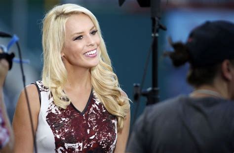 Former Espn Reporter Britt Mchenry Shares Photo From Hospital Bed