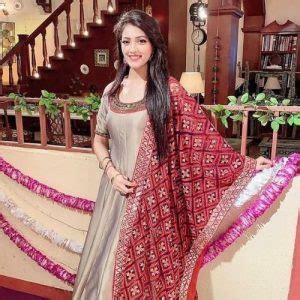 Tv serial cast, story, timings, wiki, cast real name, starting date and more. Tujhse Hai Raabta (Zee TV) Serial Cast, Timings, Story ...