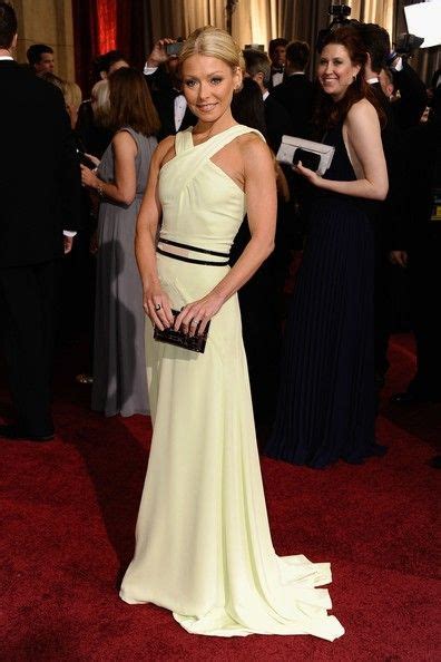 Kelly Ripa Best Dressed Oscar Fashion Photos Best Celebrity Dresses