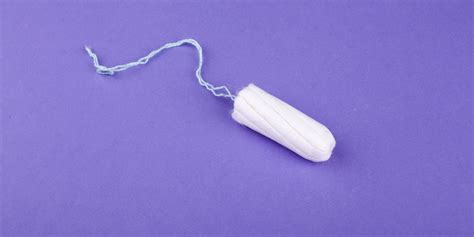 Heres What Could Be Hiding In Your Tampon Huffpost