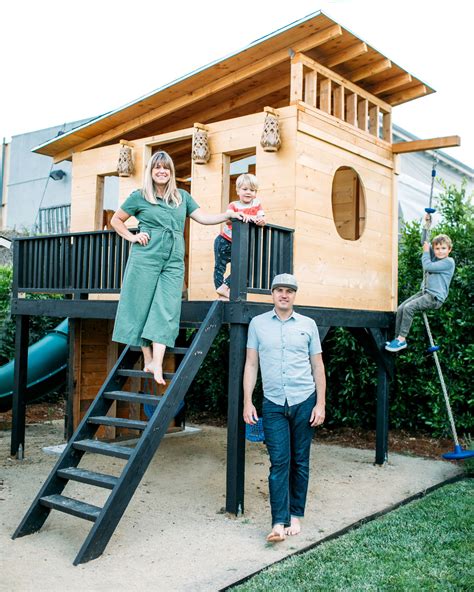 15 Of Our Favorite Modern Outdoor Playhouses Playhouse Outdoor Kids