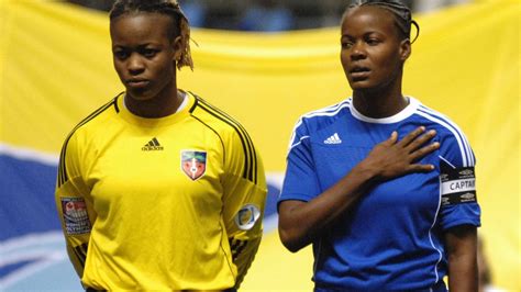 Frauenfußball In Haiti Nationalmannschaft Kämpft Um Wm Der Spiegel
