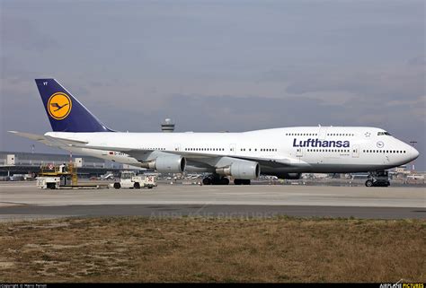 D Abvt Lufthansa Boeing 747 400 At Milan Malpensa Photo Id 872114